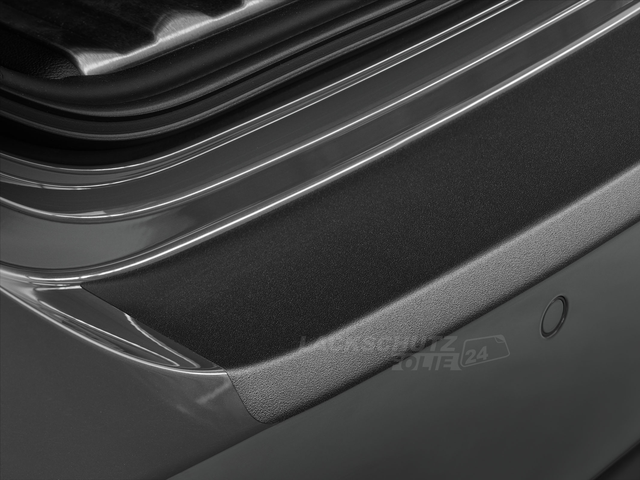 Ladekantenschutzfolie - Schwarz Strukturiert Matt 190 µm stark für Mitsubishi Outlander (III) PHEV, Typ CWo, Facelift, ab BJ 2015