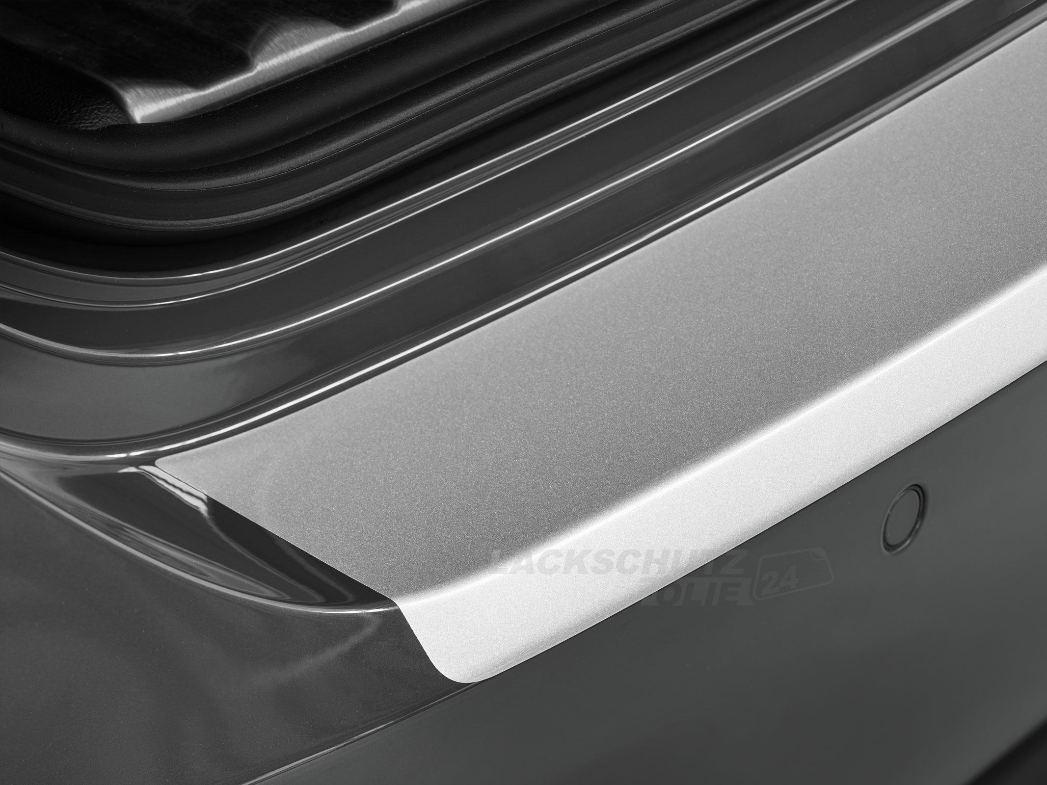 Ladekantenschutzfolie - Silber Glatt Hochglänzend für Volvo XC90 (II) ab BJ 2015 + Facelift